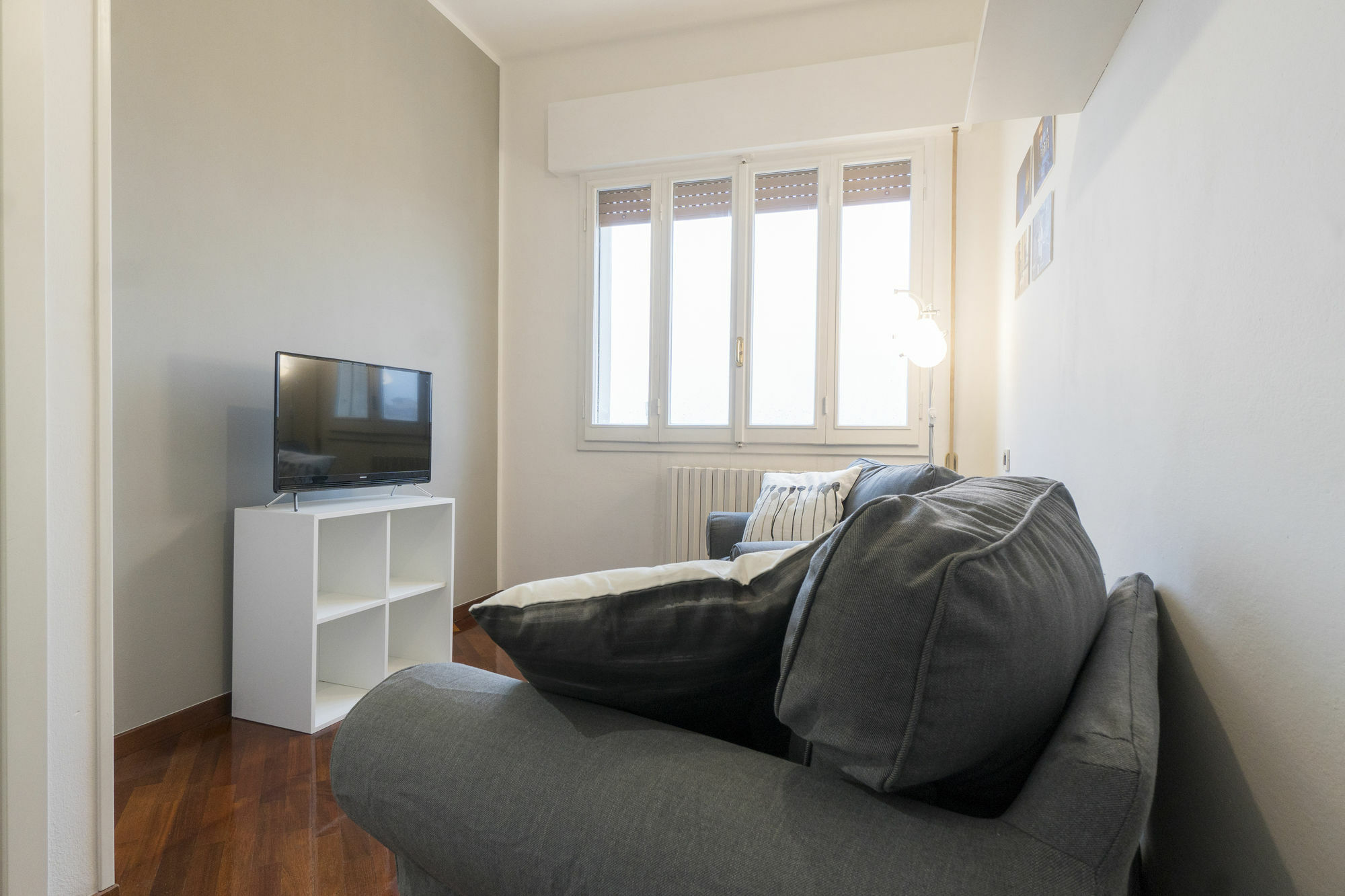 Residence Railway By Studio Vita Bolonia Exterior foto